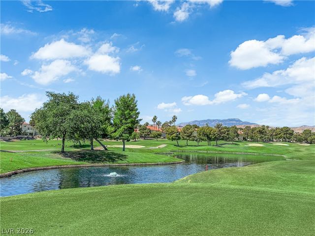 8170 Round Hills Circle, Las Vegas, NV 89113