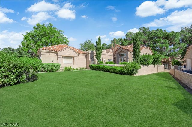 8170 Round Hills Circle, Las Vegas, NV 89113