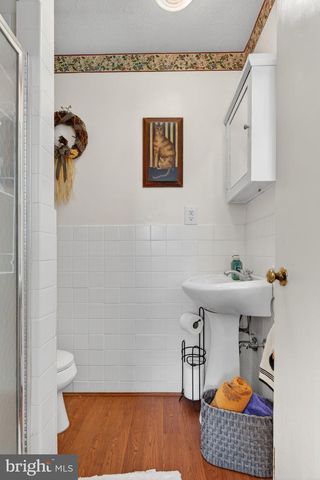 2139 TWIN BROOKS DR, York, PA 17408