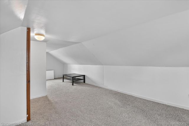 23044 Harding Avenue, Hazel Park, MI 48030