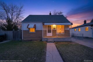 23044 Harding Avenue, Hazel Park, MI 48030