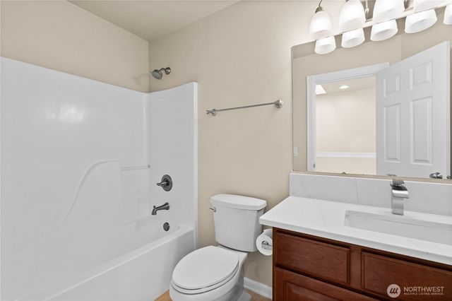 3722 Kinsale Lane SE, Olympia, WA 98501