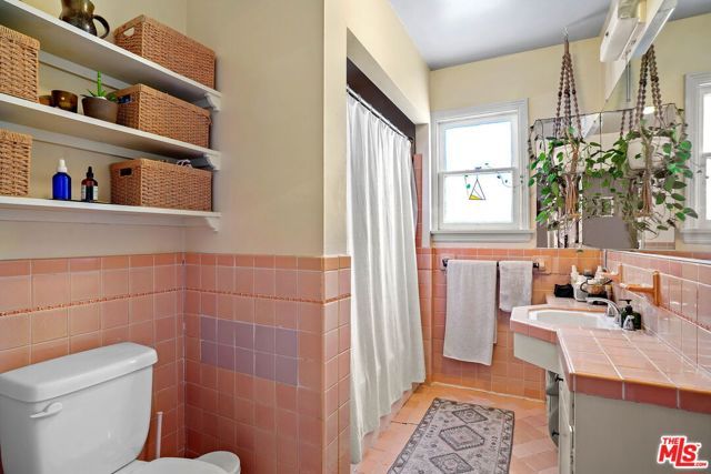 5231 Loleta Avenue, Los Angeles, CA 90041