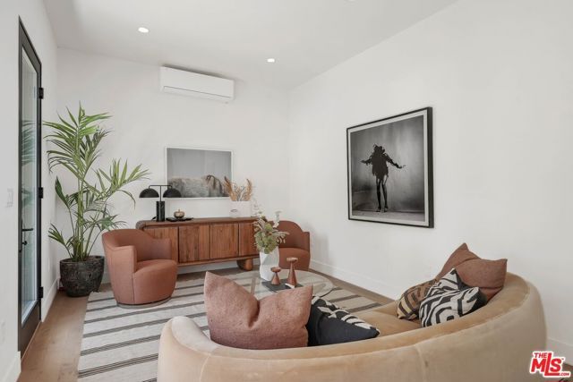 5231 Loleta Avenue, Los Angeles, CA 90041