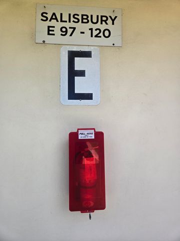 99 Salisbury E, West Palm Beach, FL 33417
