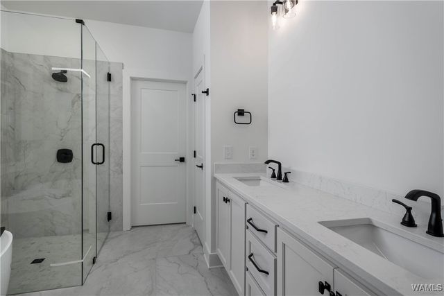 13940 Glenview Drive, Northport, AL 35475