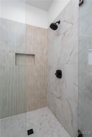 13940 Glenview Drive, Northport, AL 35475