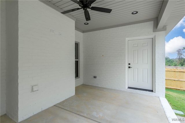 13940 Glenview Drive, Northport, AL 35475