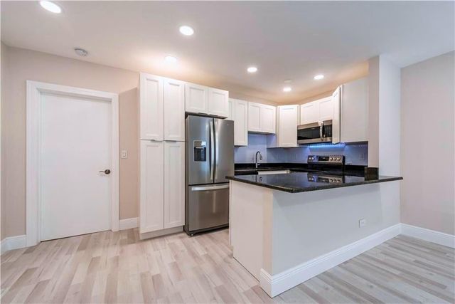 628 NE 8th Avenue 1, Fort Lauderdale, FL 33304