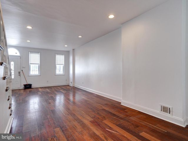 2166 N 7TH ST, Philadelphia, PA 19122