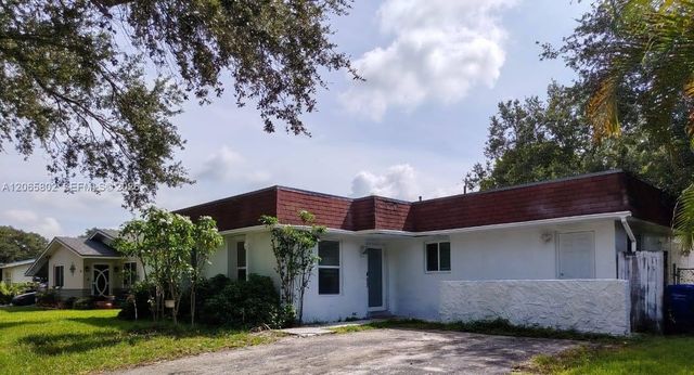 3141 N 73rd Avenue, Hollywood, FL 33024