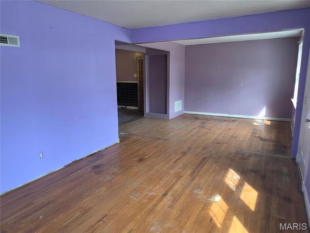 1825 Ashby Road, St Louis, MO 63114