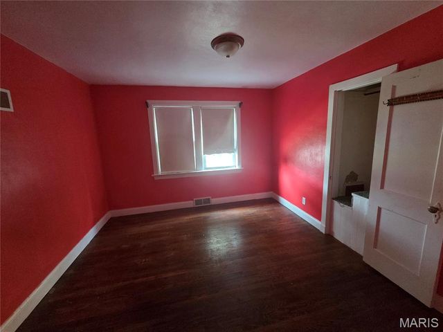 1825 Ashby Road, St Louis, MO 63114