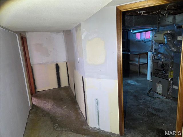 1825 Ashby Road, St Louis, MO 63114