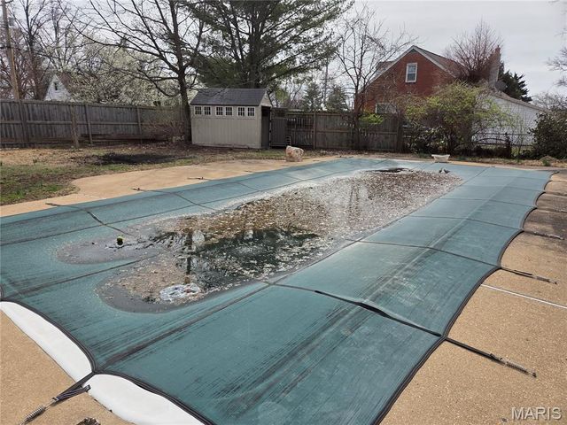 1825 Ashby Road, St Louis, MO 63114