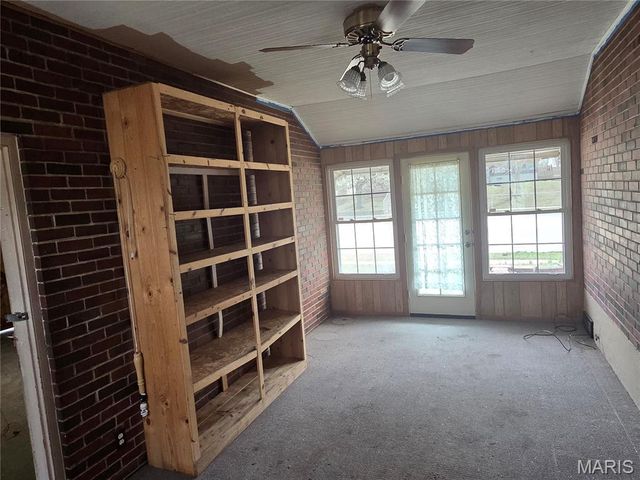 1825 Ashby Road, St Louis, MO 63114