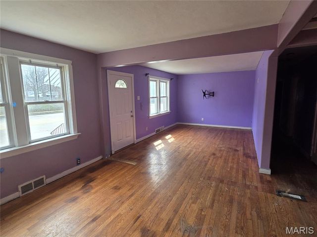 1825 Ashby Road, St Louis, MO 63114