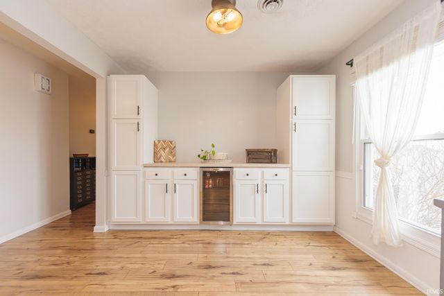 8114 N Santa Barbara Drive, Muncie, IN 47303