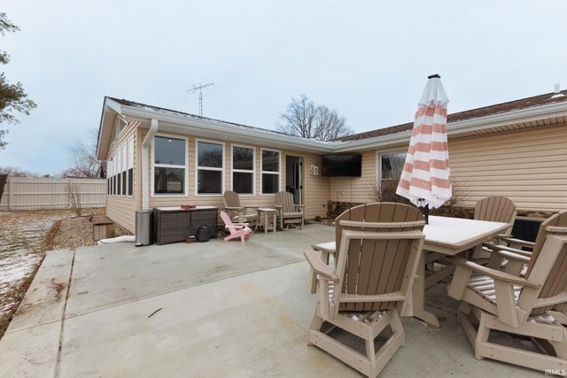 8114 N Santa Barbara Drive, Muncie, IN 47303