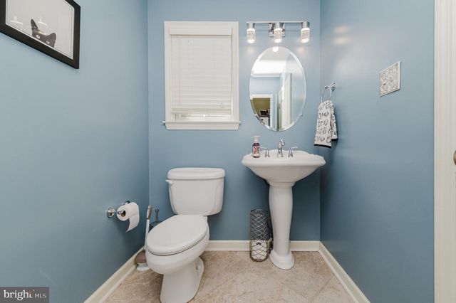 294 LAKEVIEW DR, Hammonton, NJ 08037