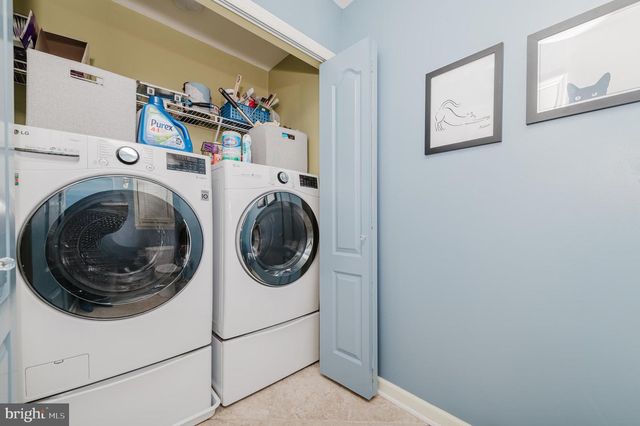 294 LAKEVIEW DR, Hammonton, NJ 08037