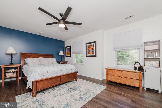 294 LAKEVIEW DR, Hammonton, NJ 08037