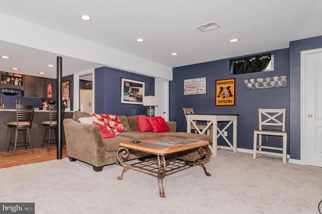 294 LAKEVIEW DR, Hammonton, NJ 08037