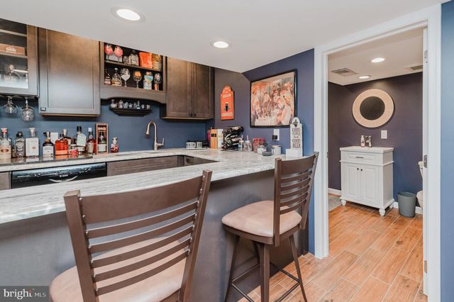 294 LAKEVIEW DR, Hammonton, NJ 08037