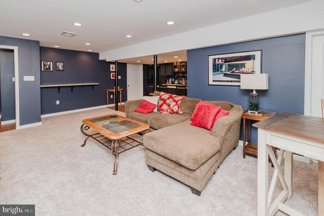 294 LAKEVIEW DR, Hammonton, NJ 08037