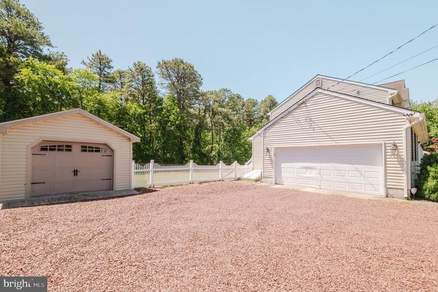 294 LAKEVIEW DR, Hammonton, NJ 08037