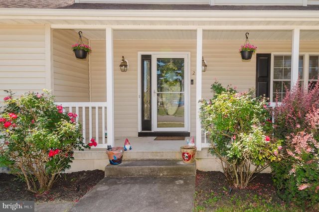 294 LAKEVIEW DR, Hammonton, NJ 08037
