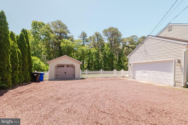 294 LAKEVIEW DR, Hammonton, NJ 08037