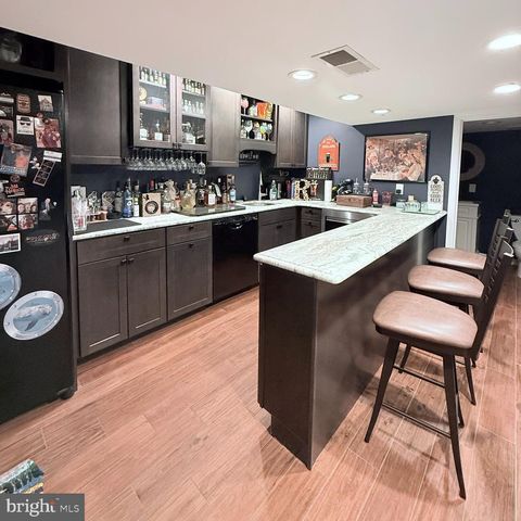 294 LAKEVIEW DR, Hammonton, NJ 08037