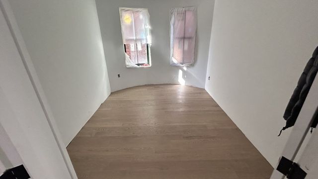 32 Orkney Rd. 1, Boston, MA 02135