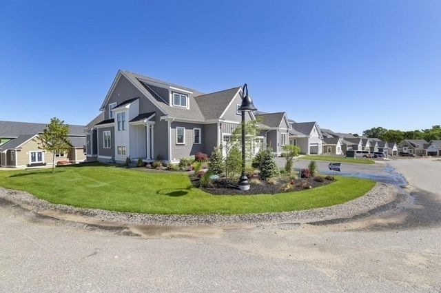 28 Waterville Lane 28, Hopkinton, MA 01748