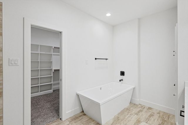 4912 Ridglea Lane, Fort Worth, TX 76116