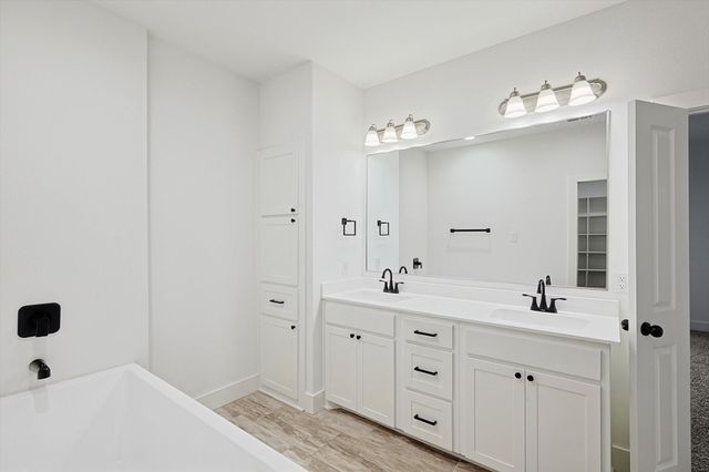 4912 Ridglea Lane, Fort Worth, TX 76116