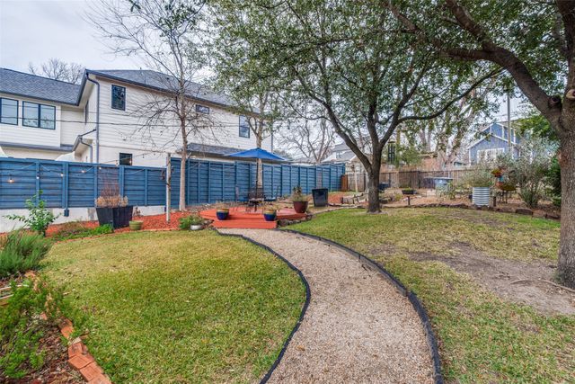 9235 E Lake Highlands Drive, Dallas, TX 75218