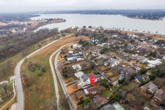 9235 E Lake Highlands Drive, Dallas, TX 75218