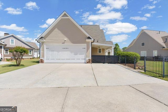 8 Deering Way, Cartersville, GA 30120