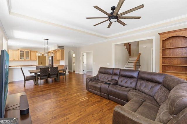 8 Deering Way, Cartersville, GA 30120