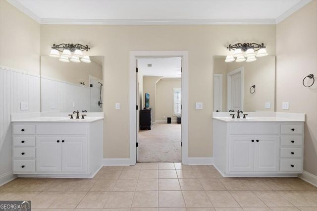 8 Deering Way, Cartersville, GA 30120