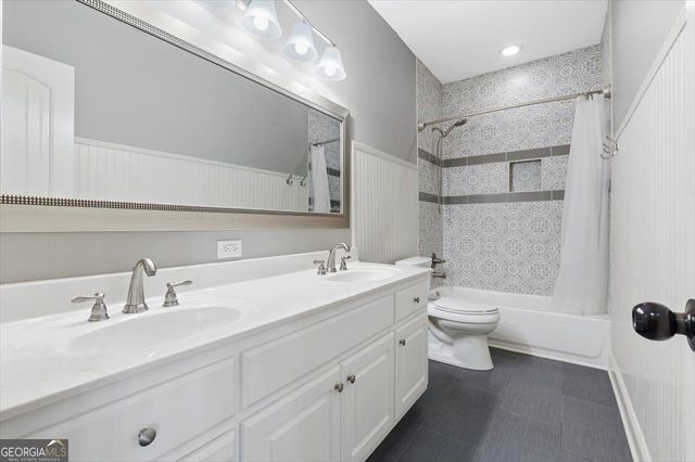 8 Deering Way, Cartersville, GA 30120