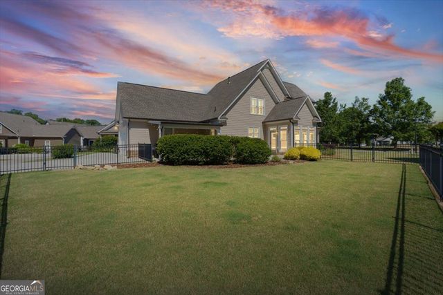 8 Deering Way, Cartersville, GA 30120
