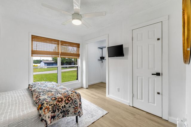 266 Lakeside Drive, Rockwall, TX 75032