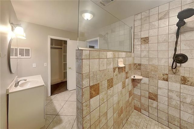 4623 Huntridge Drive NE, Roswell, GA 30075