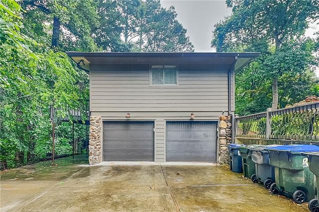 4623 Huntridge Drive NE, Roswell, GA 30075