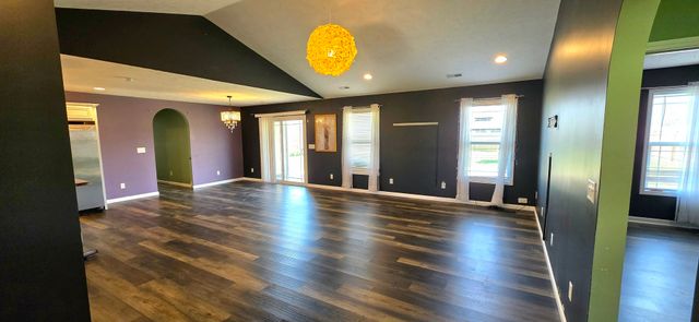 11213 Maggie Drive, Marion, IL 62959