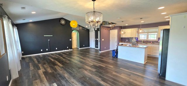 11213 Maggie Drive, Marion, IL 62959