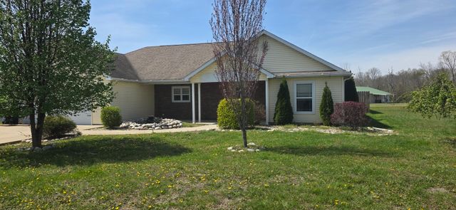 11213 Maggie Drive, Marion, IL 62959